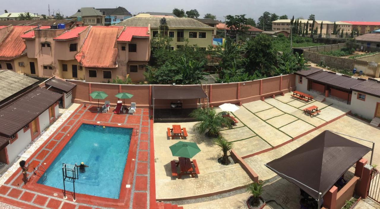 Royal Kaft Hotel Ikorodu Kültér fotó